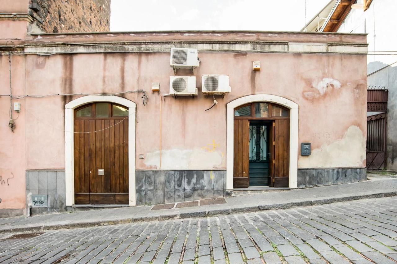 شقة Sant'Agostino Loft كاتانيا المظهر الخارجي الصورة